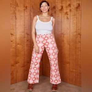 Big Bud Press Western pants size Small in pink jacquard!